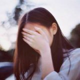 爱情不是一个人的事要两个人一起经营 唯美女生头像