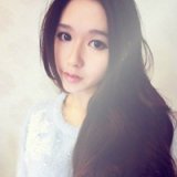 燃烧了回忆，来取暖。失落的伤感女生qq头像
