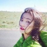一见你就笑的人不是傻逼就是喜欢你
