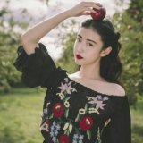 昨晚的梦里是我想要的现实。