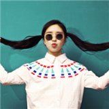 听风挽笑，所幸有你。意境潮流的女生qq头像