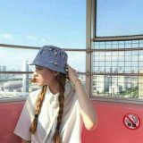 人性如此，生活如此，爱情亦如此
