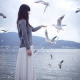 我做不到不想你 海边女生头像