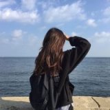 你是一场盛大的梦，梦醒了我该怪谁