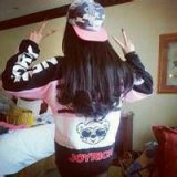 戴帽控背影个性女生QQ头像
