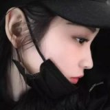 后来熬夜成瘾 也习惯了没人关心