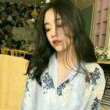 我要触摸你，从我抽你爱抽的烟开始。 ​