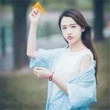 我是一个经常笑的人 却不是一个经常开心的人