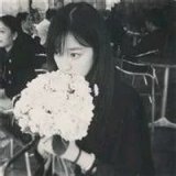 长不过执念 短不过善变 伤感女生头像
