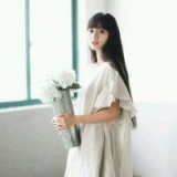 我手捧鲜花，等你归来