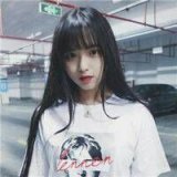 原谅我穷词，写不出你要的感动。