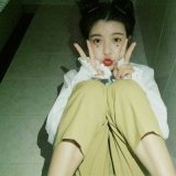 热闹的都是他们 与我无关