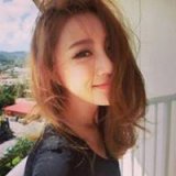 QQ女生头像 我姓郑却挣不到你的心