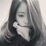 掐掉手中的烟,口中说着还想回到从前.