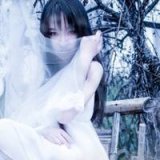 零纪年 微蓝一抹淡笑 忧郁的伤感女生头像