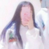 她所到之处皆是 寸草不生 万物荒芜
