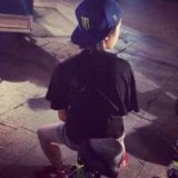 放不下你是我说该 一左一右情侣头像