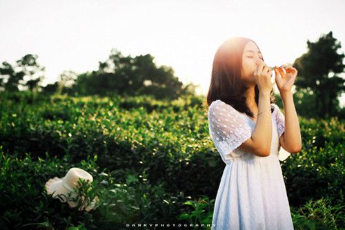 其实一直很安静 唯美小清新女生图片