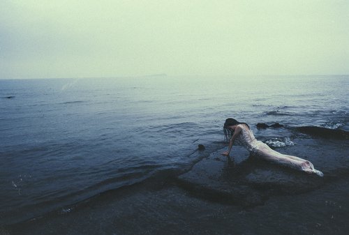 葬身大海