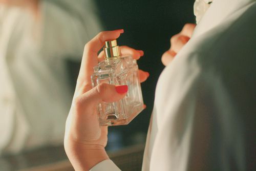 属于自己的香水 属于自己的美丽心情