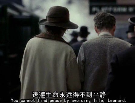 生活一直都很简单，但是我们也一直都忍不住要把它变得很复杂
