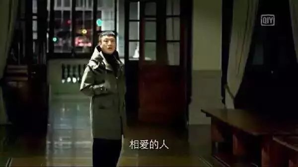 相濡以沫，不如相望于江湖
