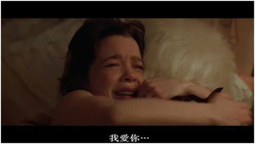 爬满云朵的天空、有一片温柔的蓝色缺口